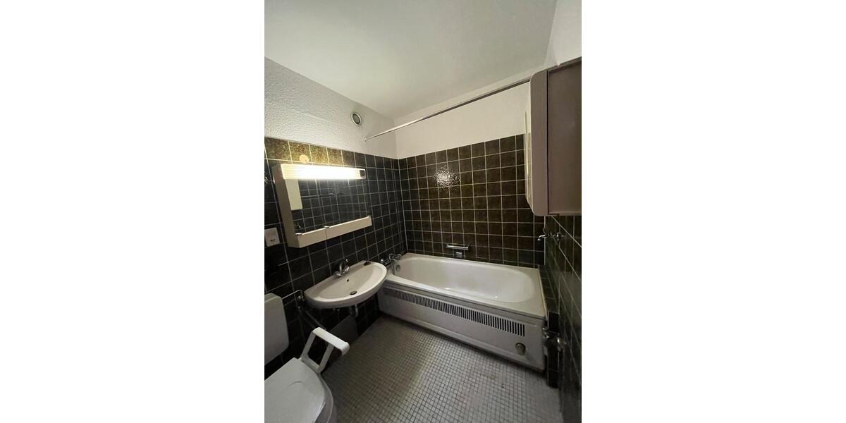 Etagenwohnung Gelsenkirchen - 3.5 Zimmer, 98 m&sup2;, 109.000&euro; | Angebot:26414900