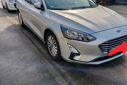 Ford Focus 120.500 km 10.000 &euro; Königsbach-Stein 75203