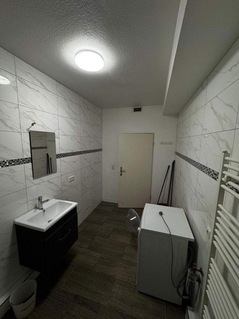 Große 5-Zimmer-Wohnung Etage in zentraler Lage von Bremen - WG 5 zimmer