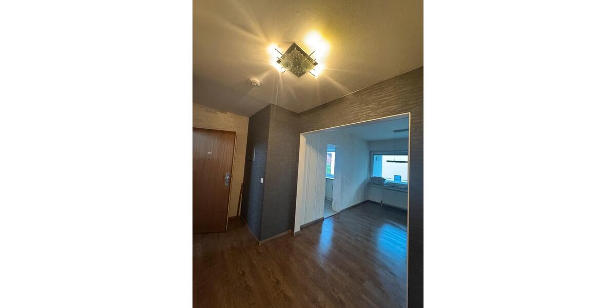 Etagenwohnung Lollar - 3.5 Zimmer, 85 m&sup2;, 255.000&euro; | Angebot:27294686