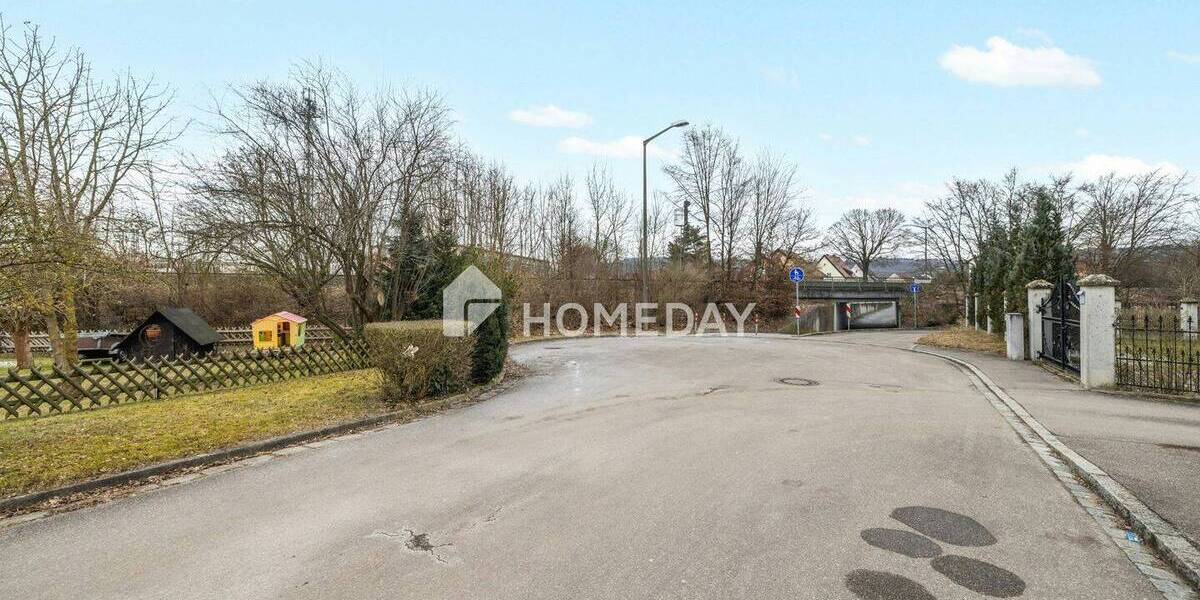 Mehrfamilienhaus, Wohnhaus Schwandorf Krondorf - 8 Zimmer, 191 m&sup2;, 309.000&euro; | Angebot:25677448