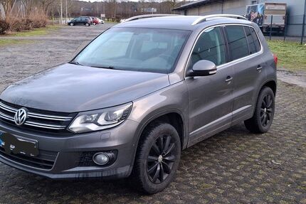 VW Tiguan 171.080 km 7.590 &euro; Straelen 47638