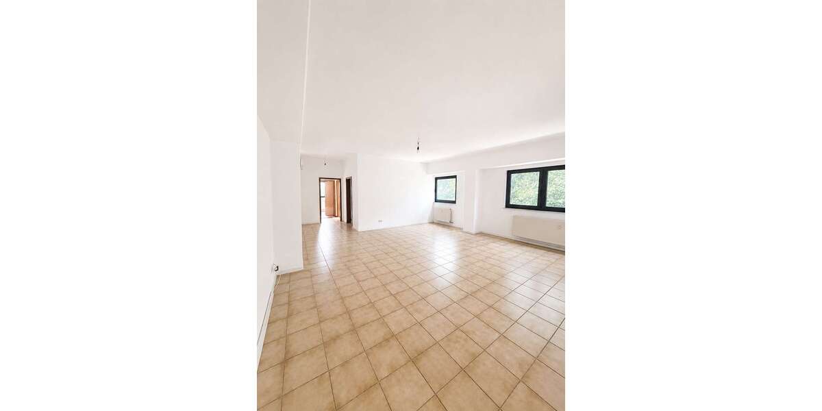 Etagenwohnung Bad Soden-Salmünster Salmünster - 3 Zimmer, 99 m&sup2;, 1.050&euro; | Angebot:27315126