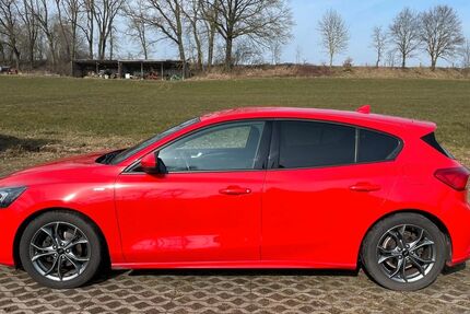 Ford Focus 98.000 km 11.490 &euro; Inchenhofen 86570