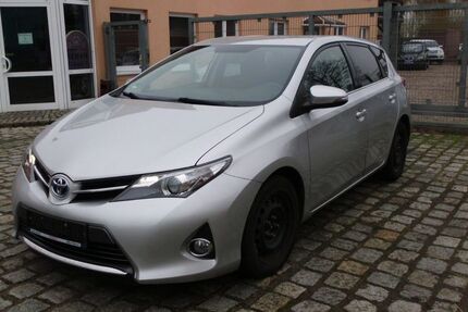 Toyota Auris 121.000 km 9.990 € Rostock 18055