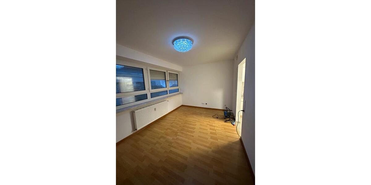 Etagenwohnung Neuhofen - 1 Zimmer, 23 m&sup2;, 350&euro; | Angebot:25300308