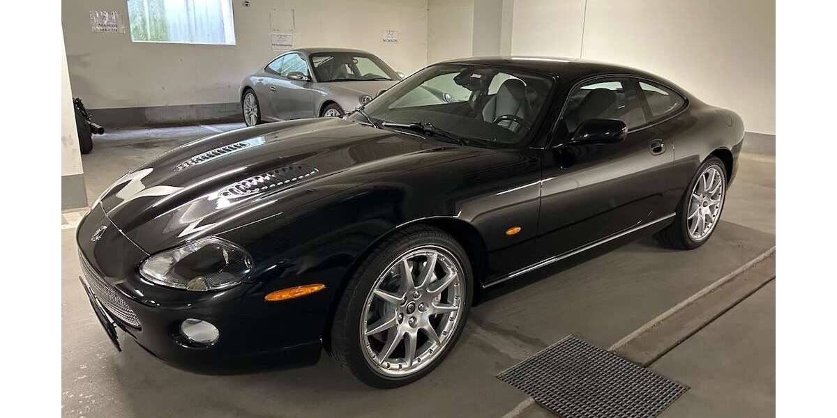 Jaguar XK8 43.874 km 45.950 &euro; München 81669