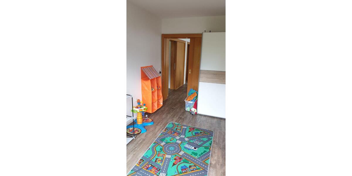 Reihenhaus Burghausen - 5 Zimmer, 124 m&sup2;, 1.800&euro; | Angebot:25170607