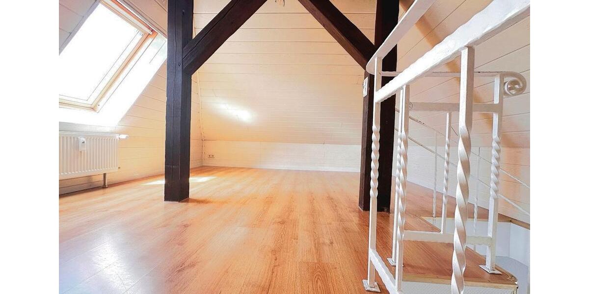 Maisonettenwohnung Weißwasser (Oberlausitz) - 2 Zimmer, 34 m&sup2;, 290&euro; | Angebot:25330122