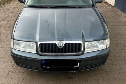 Skoda Octavia 163.118 km 899 € München 81735