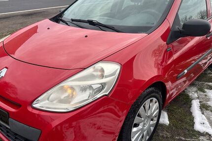 Renault Clio 154.548 km 2.999 &euro; Wietzen 31613