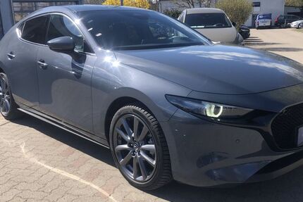 Mazda 3 20.731 km 24.990 &euro; Güstrow 18273