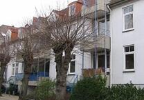 M 13 VEGESACK- 2 Zimmerwohnung im 2. Obergeschoss mit einem Balkon -