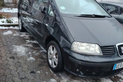 Seat Alhambra 199.980 km 5.400 &euro; Verden 27283