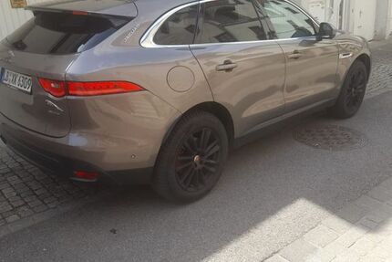 Jaguar F-Pace 146.000 km 11.900 &euro; Besigheim 74354