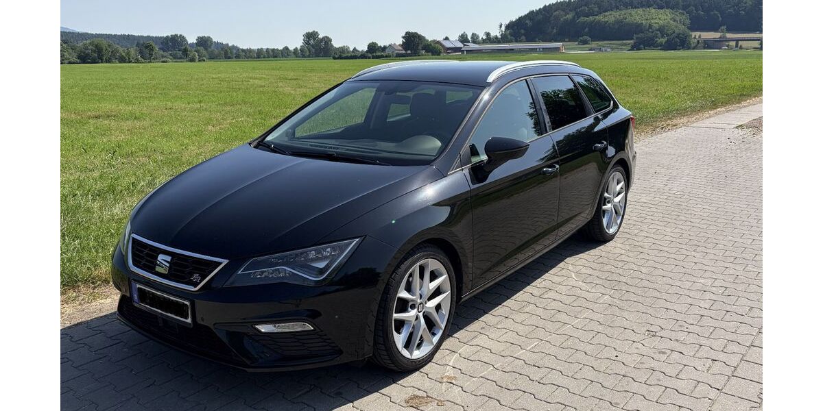 Seat Leon 122.200 km 15.000 &euro; Cham 93413