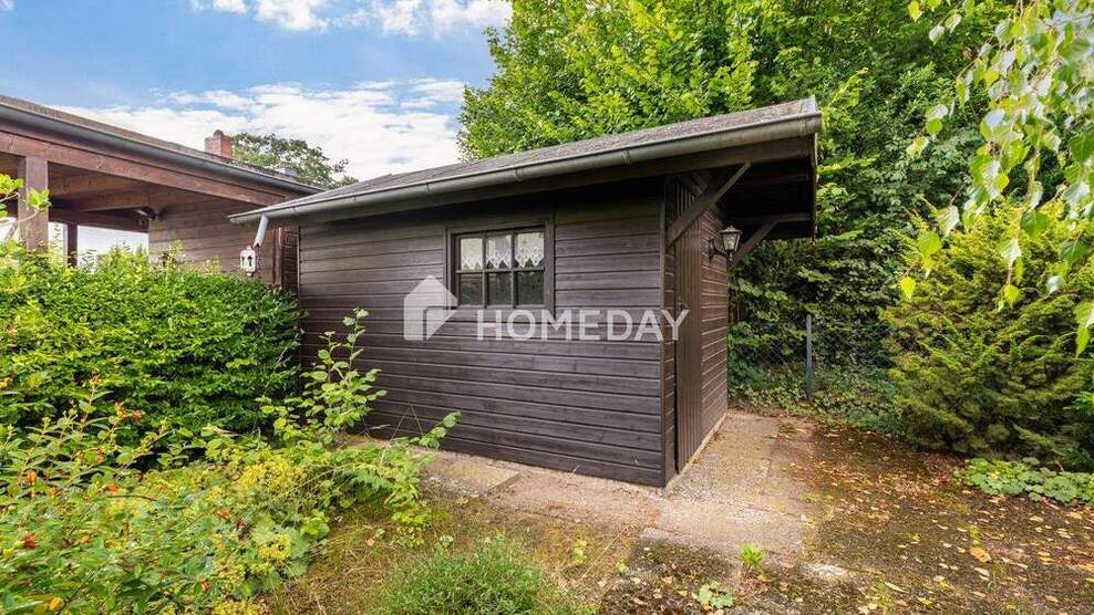 Großzügiges Zweifamilienhaus mit 260 m² Wohnfläche auf 787 m² Grundstück 7 zimmer