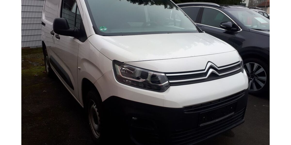 Citroen Berlingo 172.000 km 10.350 &euro; Kronach-Gundelsdorf 96317