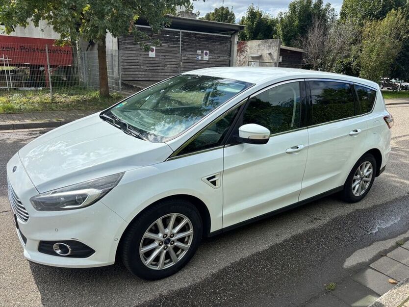 S-Max