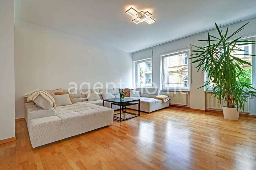 Wohnung zum Mieten in Stuttgart 2.620 € 106 m²