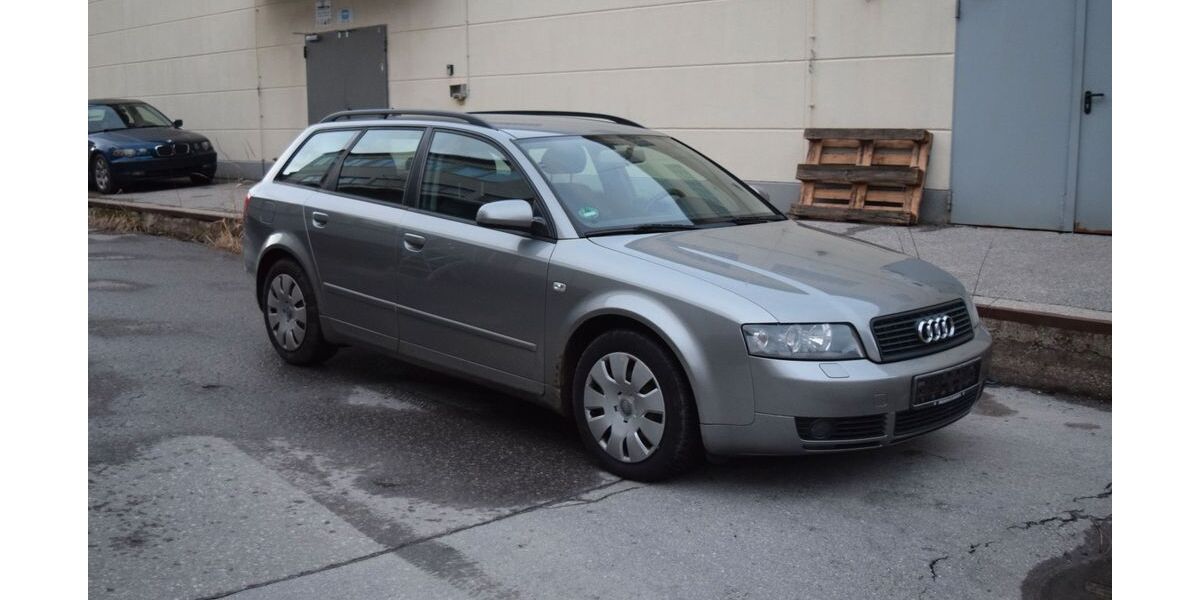 Audi A4 320.000 km 890 &euro; Fischbachau 83730