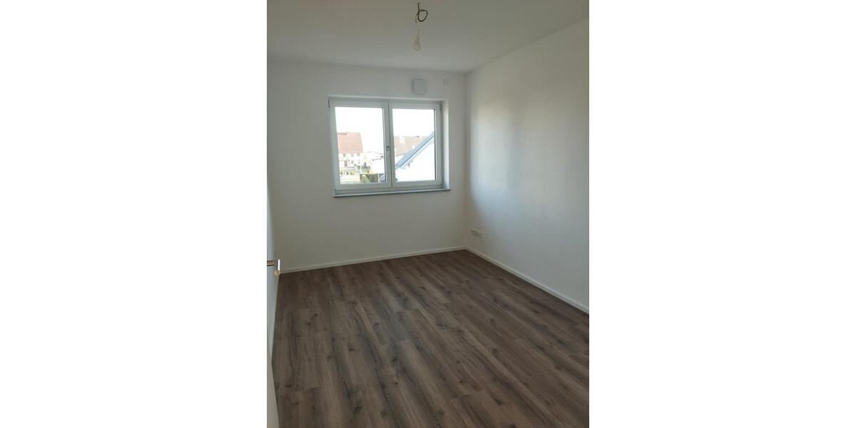 Etagenwohnung Bad Buchau - 3.5 Zimmer, 87 m&sup2;, 1.005&euro; | Angebot:25715178