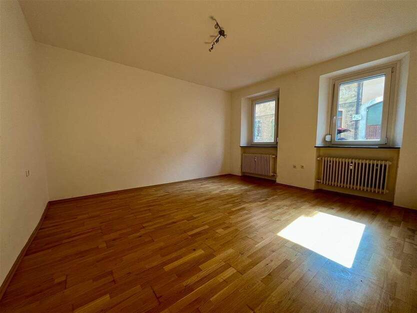 ab 1.11.25: Gemütliche 2-Zimmer-Wohnung zentral zw. Bahnhof und Innenstadt zu vermieten! 2 zimmer