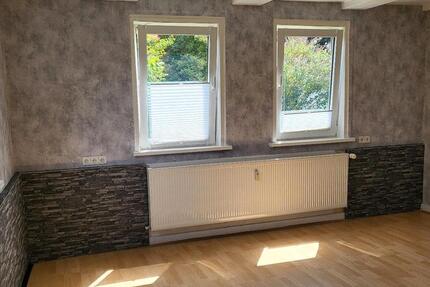 4 Zimmer Haimar Küche, Bad, 98qm 830€ Kaltmiete 4 zimmer