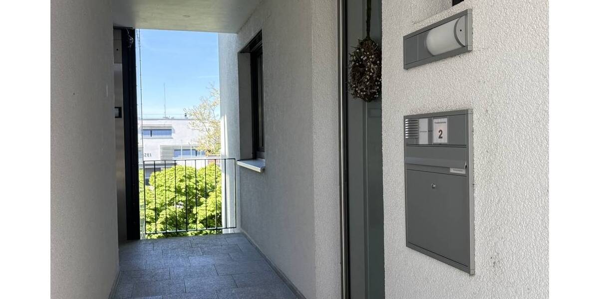 Etagenwohnung Radolfzell am Bodensee Radolfzell - 2 Zimmer, 60 m&sup2;, 320.000&euro; | Angebot:26319489