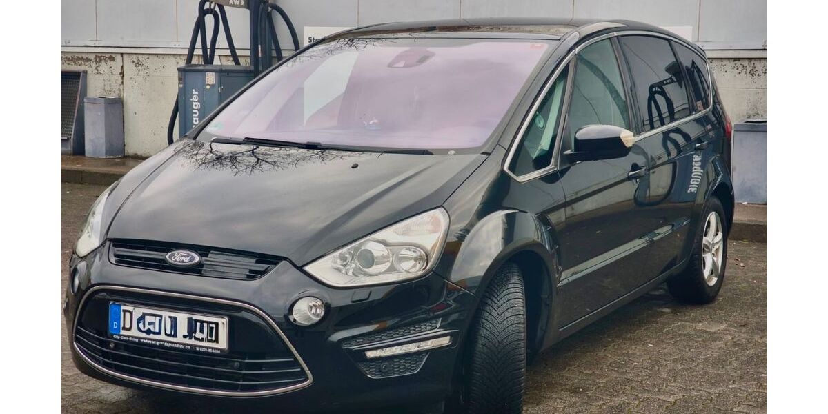 Ford S-Max 233.000 km 6.300 &euro; Bad Salzuflen 32105