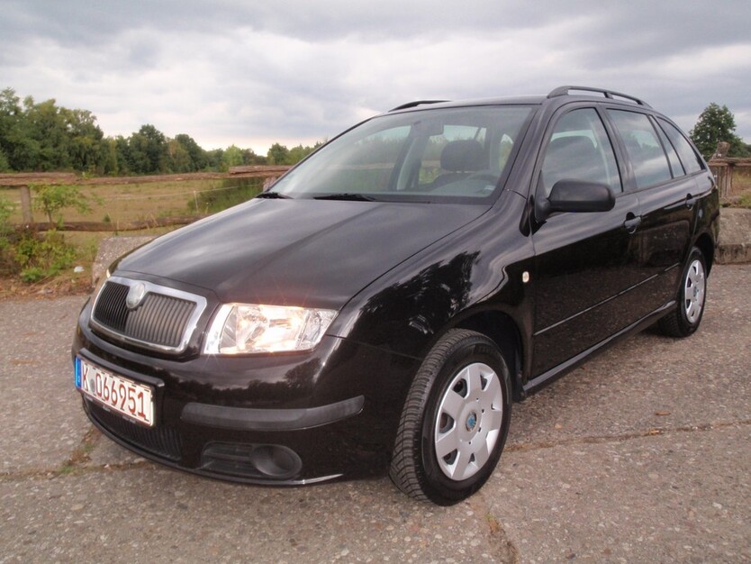 Skoda Fabia Kombi 269.788 km 2.250 € köln 50667