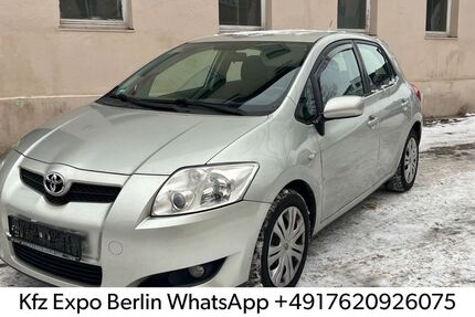 Toyota Auris 381.878 km 2.350 &euro; Berlin 13359