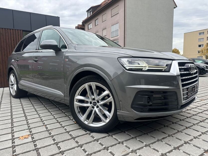 Audi Q7 181.560 km 29.999 € Pforzheim 75179
