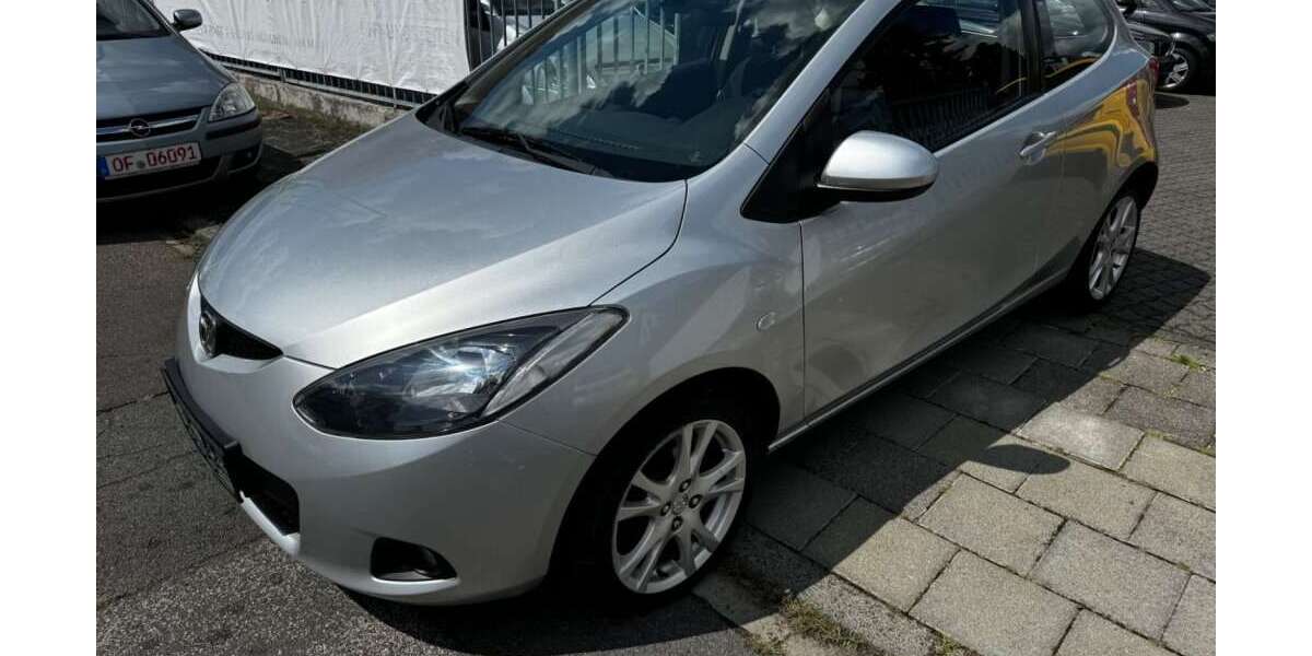 Mazda 2 155.000 km 2.399 &euro; Mühlheim am Main 63165