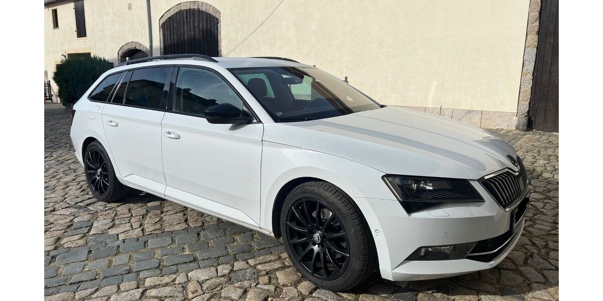 Skoda Superb 164.000 km 15.700 &euro; Demitz-Thumitz 01877