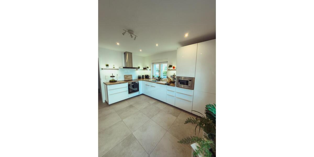 Doppelhaushälfte Wolfsburg - 5 Zimmer, 133 m&sup2;, 2.190&euro; | Angebot:25612679