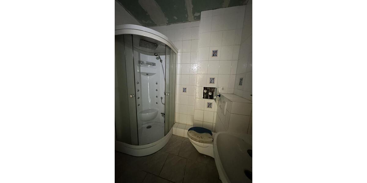 Hochparterre Hohenmölsen - 3 Zimmer, 67 m&sup2;, 55.000&euro; | Angebot:25253817
