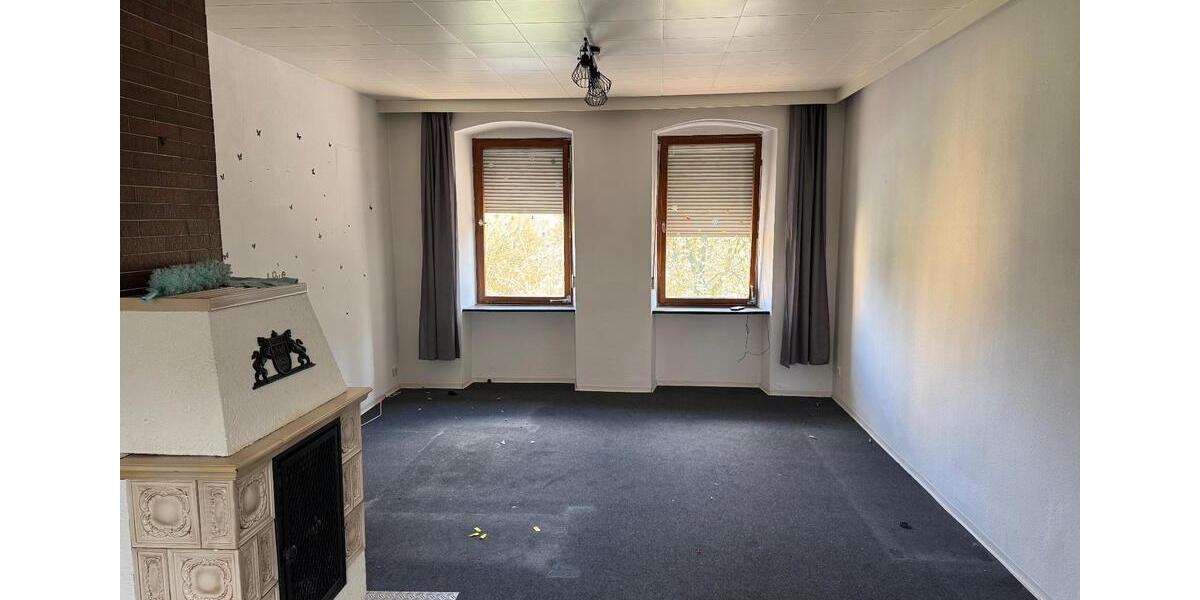 Doppelhaushälfte Nonnweiler - 8 Zimmer, 130 m&sup2;, 80.000&euro; | Angebot:26272171