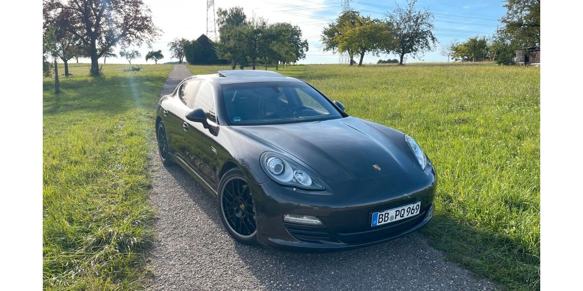 Porsche Panamera 174.000 km 20.999 &euro; Sindelfingen 71067