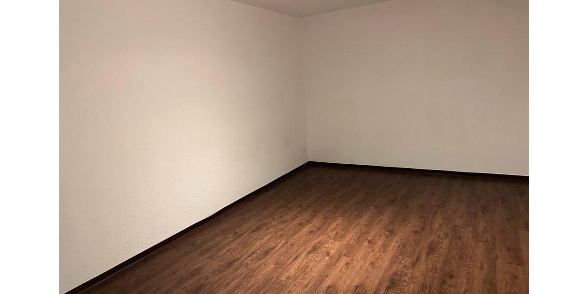 Nachmieter für 1-Zimmer-Wohnung; Studenten- Auszubildenenwohnung 1 zimmer