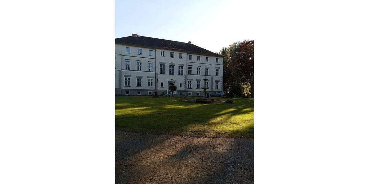 Ihr Schloß mit einer 5*Frühstückspension 3 zimmer