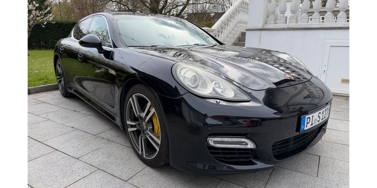 Porsche Panamera 137.100 km 27.990 &euro; Wedel 22880