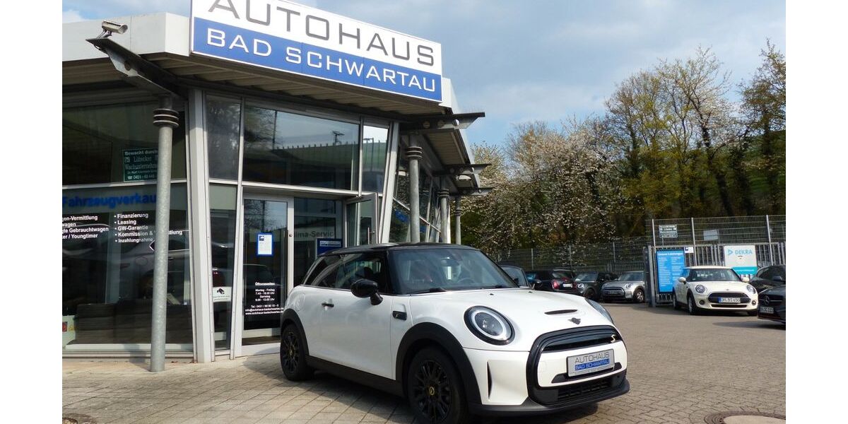 Mini Cooper SE 14.990 km 20.950 &euro; Bad Schwartau 23611