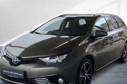 Toyota Auris 92.000 km 17.990 &euro; Lüneburg 21337