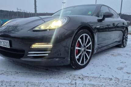 Porsche Panamera 230.000 km 22.950 &euro; Tuebingen 72072