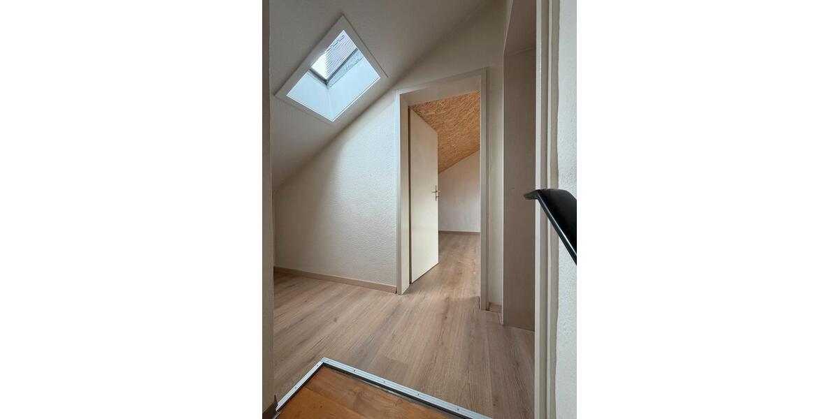 Reihenhaus Edenkoben - 5 Zimmer, 105 m&sup2;, 1.300&euro; | Angebot:26497286