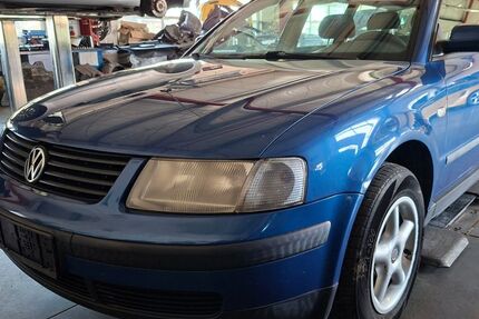 VW Passat Variant 272.000 km 885 &euro; Tafertshofen 86498