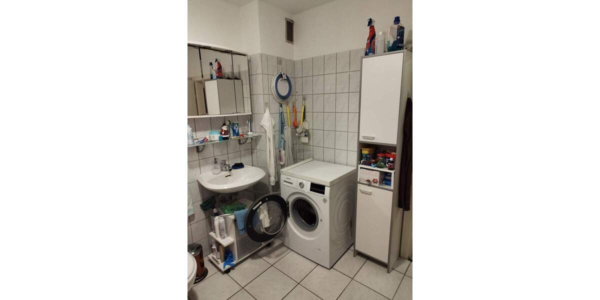 3-Zimmer-Wohnung im 1.OG zu vermieten 3 zimmer