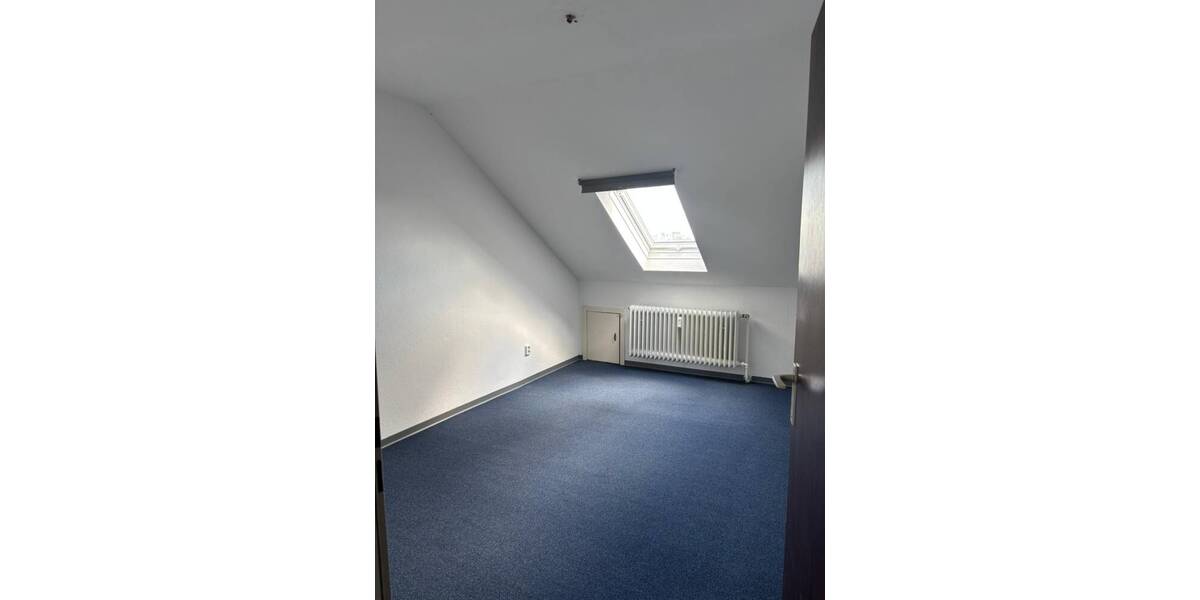Etagenwohnung Wilhelmshaven Bant - 2 Zimmer, 30 m&sup2;, 250&euro; | Angebot:26763672