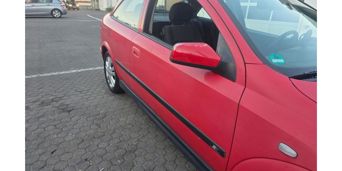 Opel Astra 173.084 km 1.999 &euro; Rüsselsheim 65428